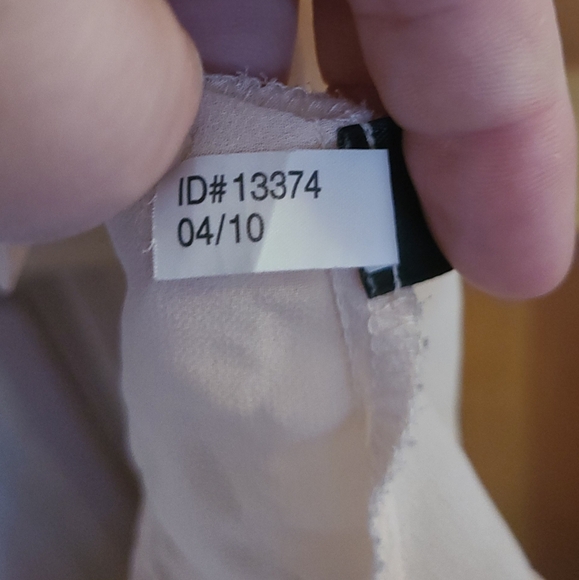 BOGO Express Sheer Champagne colored Top w/ Sequin design & Lace back size MED - Picture 10 of 13